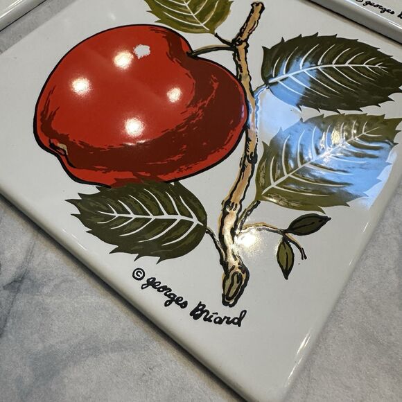 MID-CENTURY GEORGES BRIARD APPLE ENAMEL METAL TILE TRIVET / COASTERS - Picture 6 of 6
